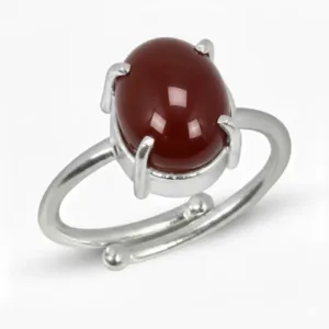 Red Yamani hakik ring worn for energy